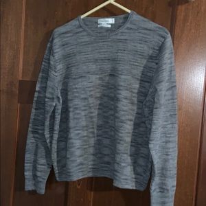 100% merino wool sweater